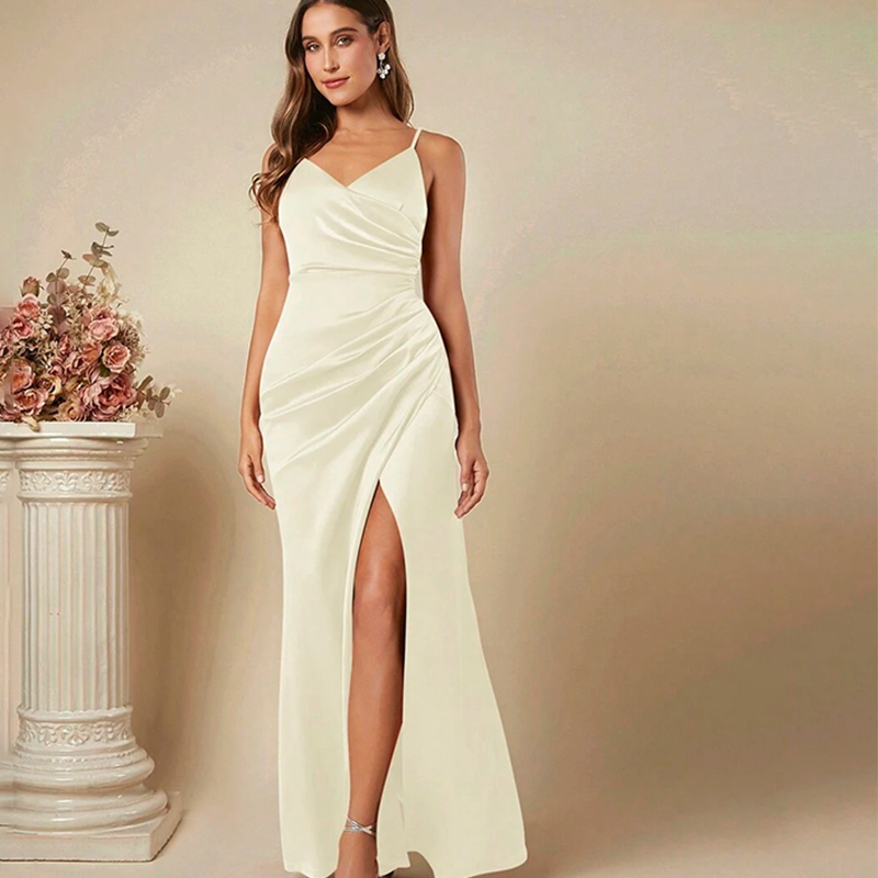 Elegant Satin Evening Gown Split - Vestido elegante con tirantes de satén