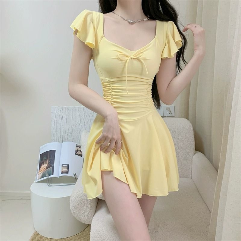 Swimwear - Traje de baño de manga corta